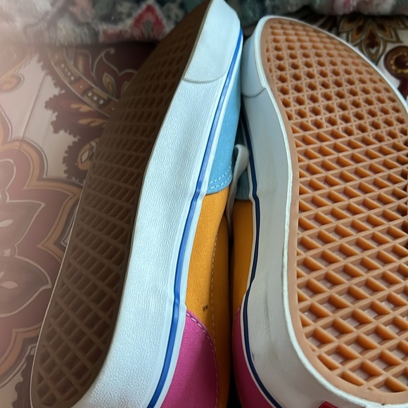 Men Vans - Picture 3 of 5